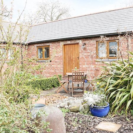 Acorn Cottage 1 Petton ภายนอก รูปภาพ